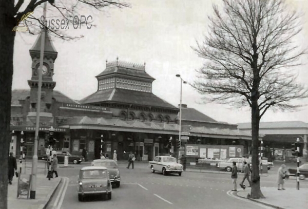 Image of Eastbourne - Railway Station