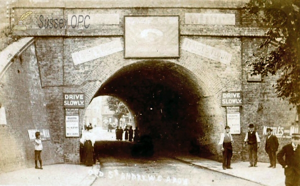 Image of Hastings - Queen's Road, Old St Andew's Arch