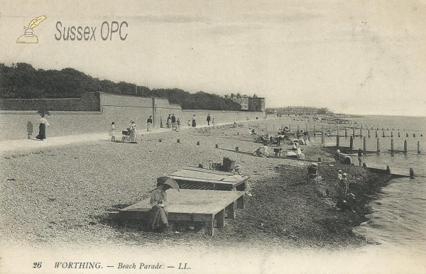 Image of Worthing - Beach Parade