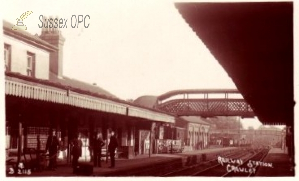 Image of Crawley - Railway Station